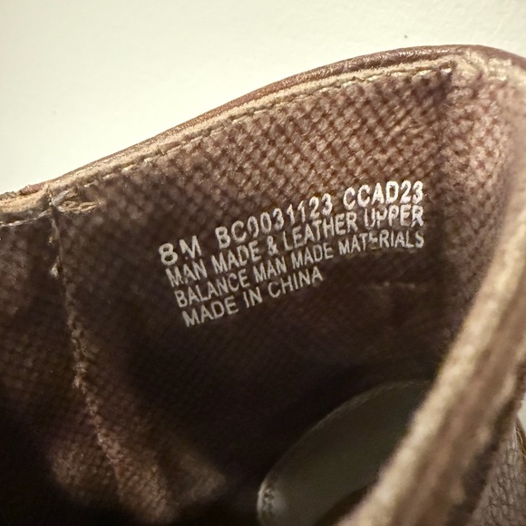 NIB  boc by Born Boots; Big on Comfort; Brown leather & man made; Sz 8 M - Picture 13 of 15
